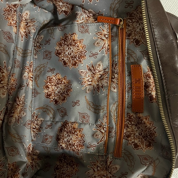 HOBO International– Beckon Leather Shoulder Bag Expresso - Dark brown - Picture 5 of 16